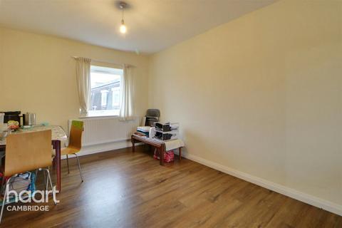 2 bedroom flat to rent, Ventress Farm Court, CAMBRIDGE