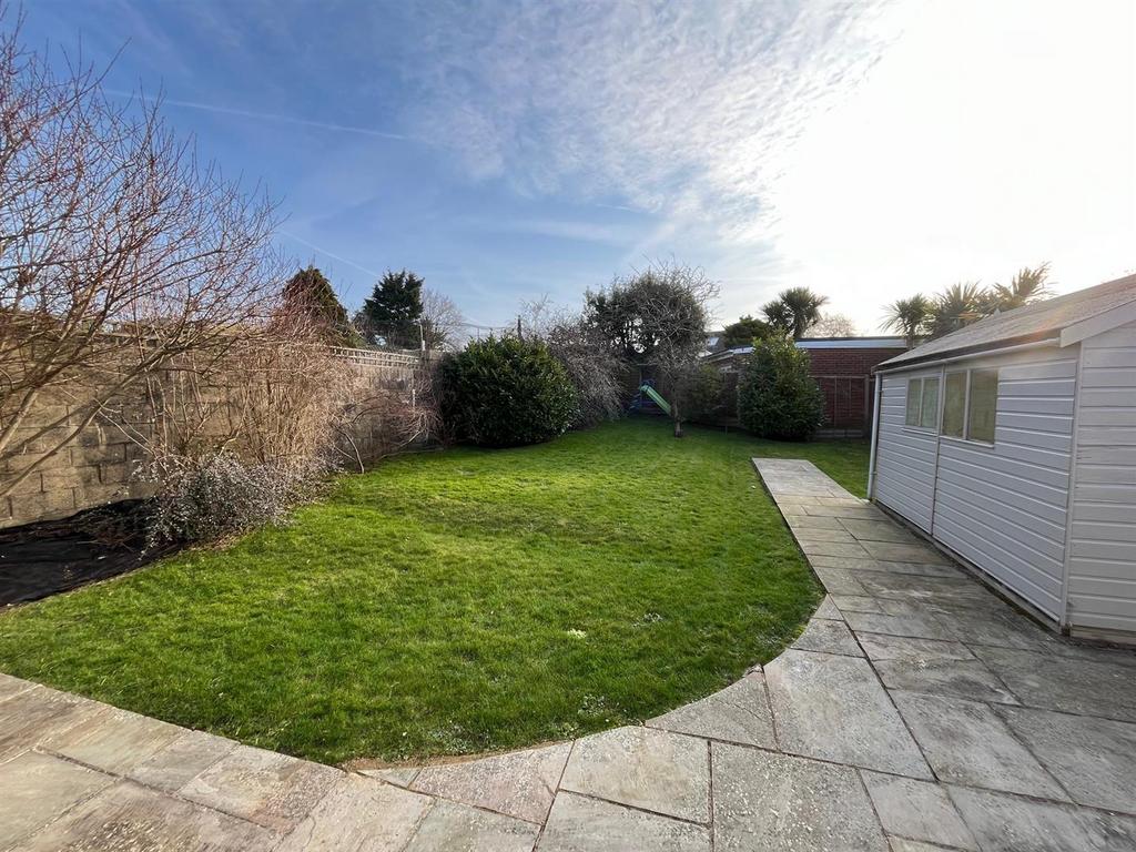 Garden new 1.jpg