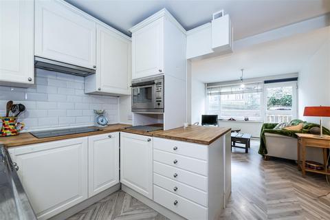 1 bedroom apartment for sale, Rockley Court, Rockley Road,  London, W14 0DB