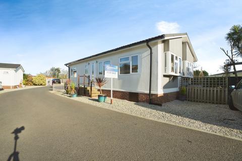 2 bedroom park home for sale, Luxulyan, Cornwall, PL30