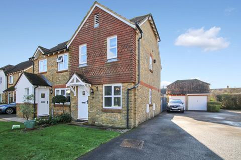 2 bedroom semi-detached house for sale, William Judge Close, Tenterden, TN30