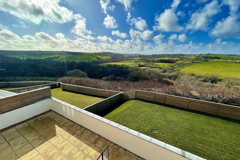 5 bedroom detached house for sale, Gwarak Tewdar, Truro