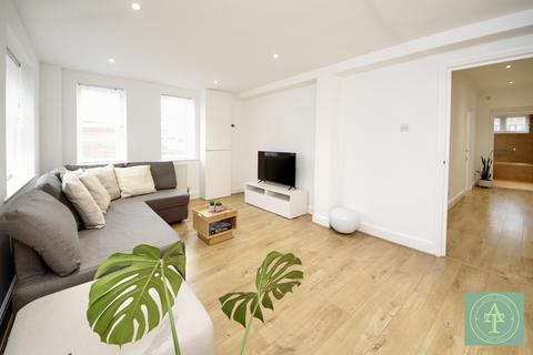 2 bedroom flat for sale, Park Road, Southgate, London, N14