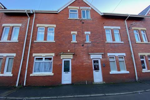 4 bedroom terraced house for sale, Avon Street, Glynneath, Neath, Neath Port Talbot.