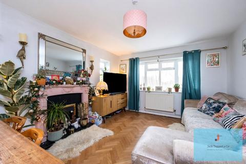 2 bedroom apartment for sale, Rectory close, Glebe Villas, Hove, BN3