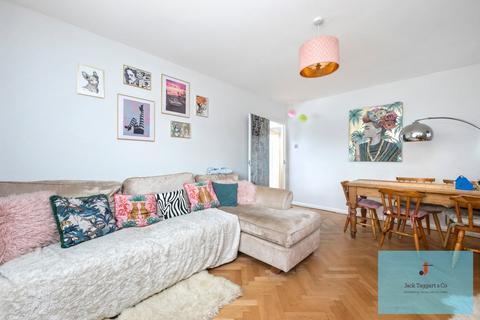 2 bedroom apartment for sale, Rectory close, Glebe Villas, Hove, BN3