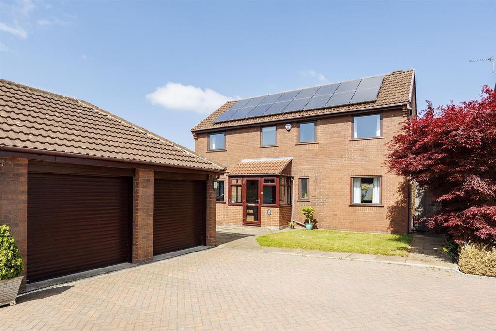 Lang Road, Bishopthorpe, York 3 bed detached house - £565,000