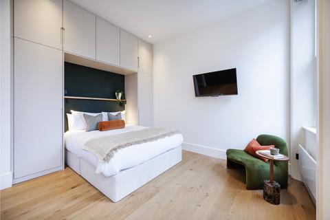 undefined, Flat ,  Nevern Square, London SW5