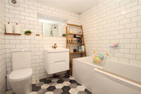 122 Parkdale Road, London, SE18 1RP