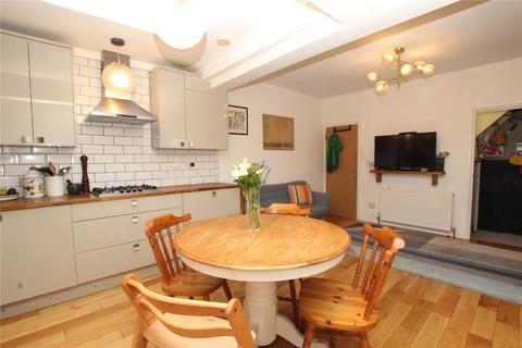 122 Parkdale Road, London, SE18 1RP