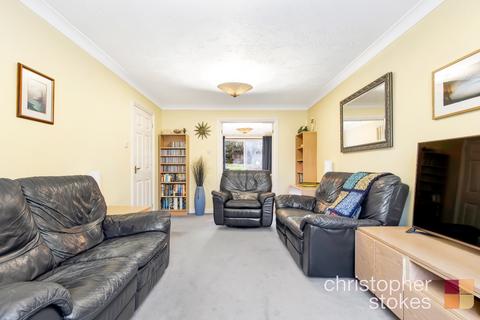 19 Acacia Close, Cheshunt, Waltham Cross, EN7 6QF
