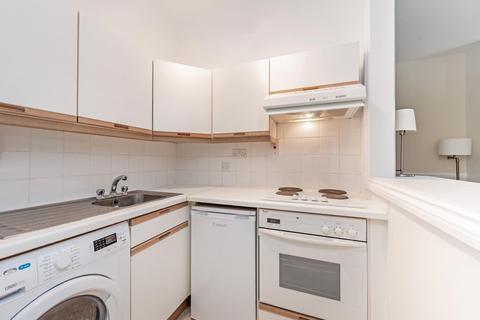 Studio to rent, Hollywood Road London SW10