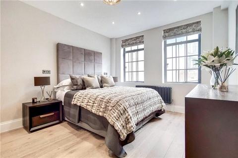 2 bedroom flat to rent, Portland Place, London, W1B