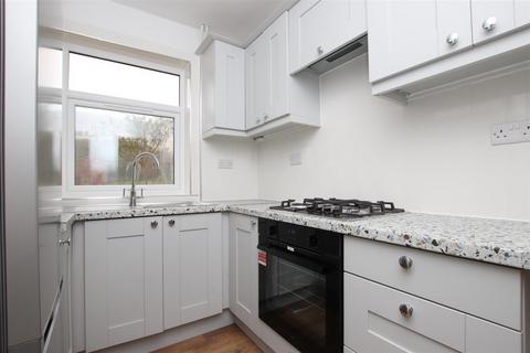 3 bedroom house to rent, Ivy Grove, Bath BA2