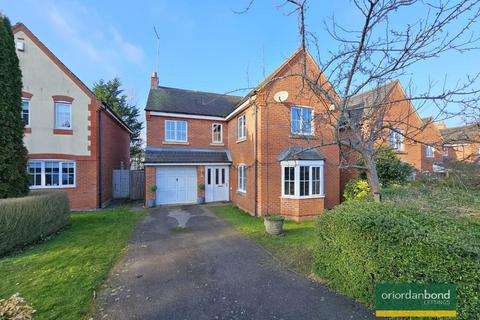 4 bedroom detached house to rent, Woodlands, Grange Park, Northampton NN4