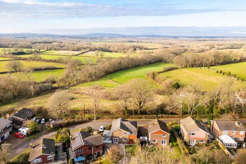 4 bedroom detached house for sale, Carters Way, Billingshurst RH14