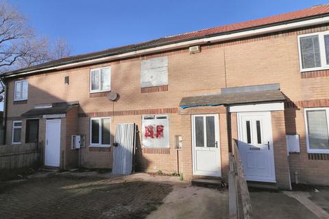 2 bedroom terraced house for sale, 16 Limetrees Close, Middlesbrough, Cleveland, TS2 1SL