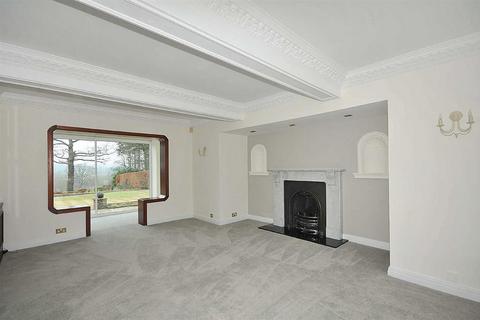 3 bedroom detached house to rent, Heybridge Lane, Prestbury, Macclesfield, Cheshire, SK10 4ES,