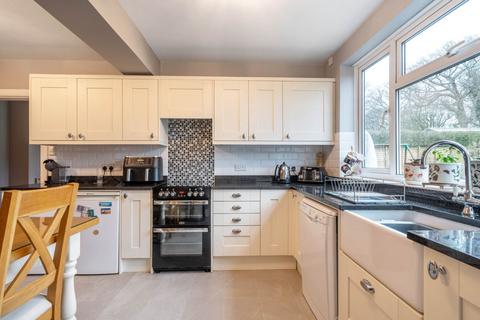 5 bedroom detached house for sale, Newpound Lane, Wisborough Green, RH14