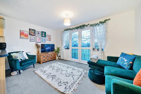 32 Farthing Close, Watford, WD18 0BT