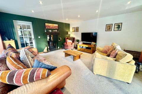 4 bedroom house for sale, Betws-Y-Coed