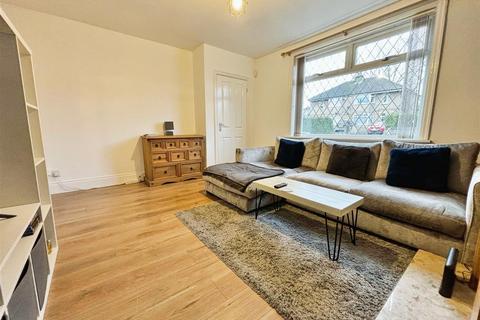 9 Leafield Grove, Bradford, BD2 3SA