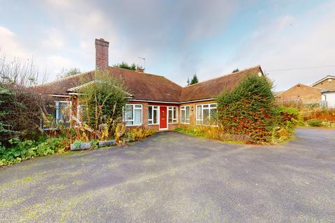 3 bedroom bungalow for sale, Red Hill, Wateringbury, Maidstone, Kent, ME18