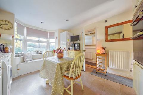 3 bedroom end of terrace house for sale, Worcester Road, Chipping Norton