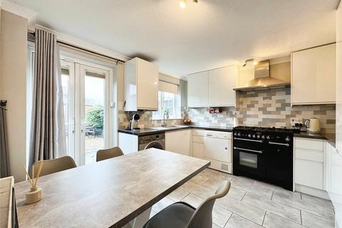 38 Cherrytree Close, Owlsmoor, Sandhurst, GU47 0UH