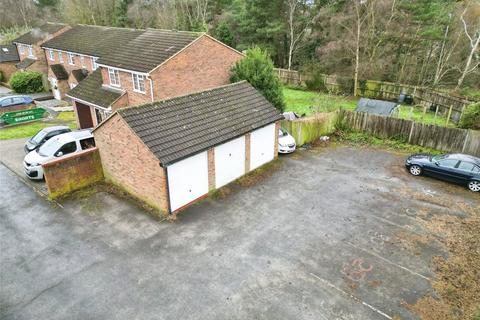38 Cherrytree Close, Owlsmoor, Sandhurst, GU47 0UH