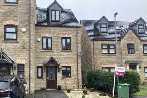 3 bedroom townhouse for sale, Mereside, Waterloo, Huddersfield