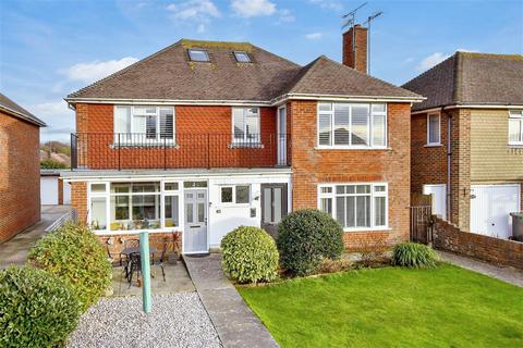 2 bedroom ground floor flat for sale, Alinora Avenue, Goring By Sea, Worthing, West Sussex