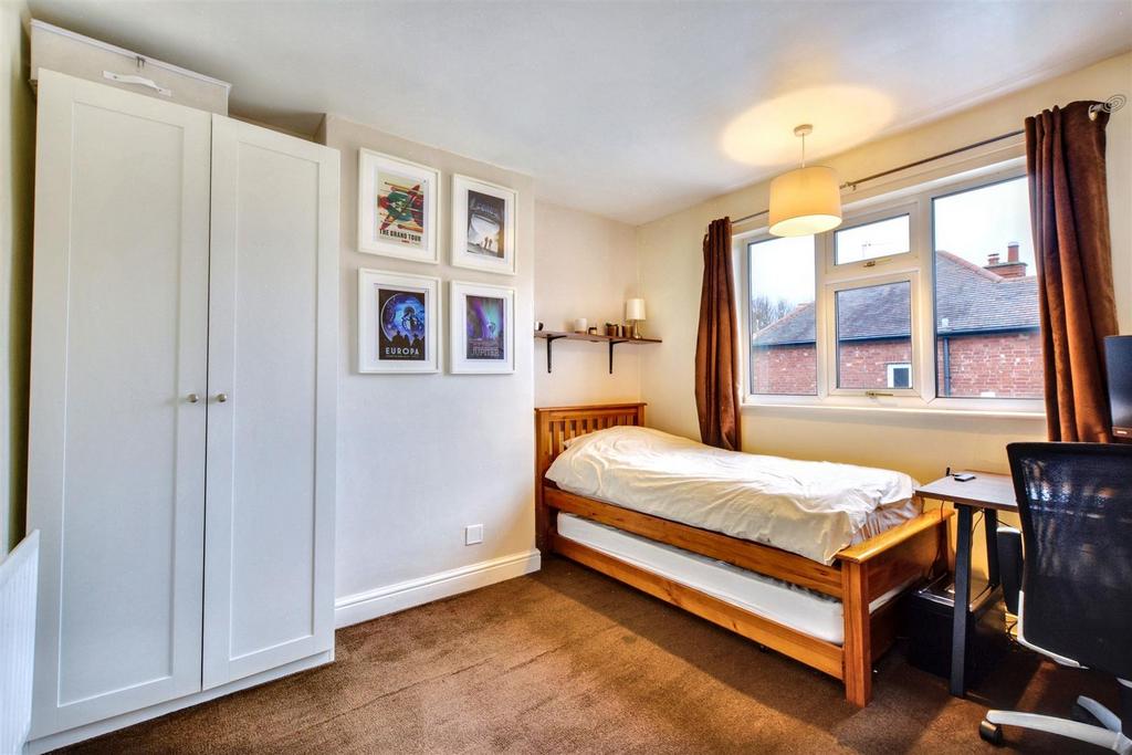 Bedroom 2 2.jpeg