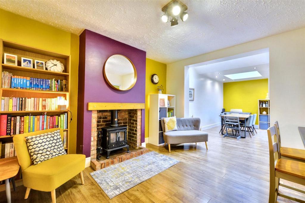 Sitting Room 1.jpeg