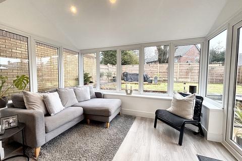 18 Bledlow Close, Eccles, Manchester, M30 9LP