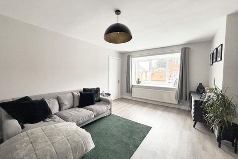 18 Bledlow Close, Eccles, Manchester, M30 9LP