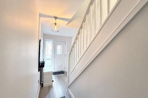 18 Bledlow Close, Eccles, Manchester, M30 9LP