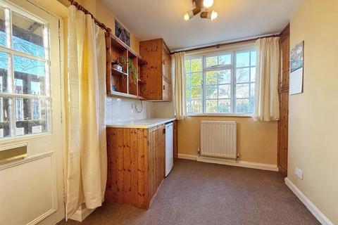 2 bedroom detached house for sale, Station Road, Baschurch, Shrewsbury