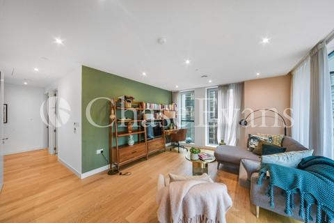 2 bedroom flat for sale, Two Fifty One, Southwark Bridge Road, Elephant & Castle, London, SE1