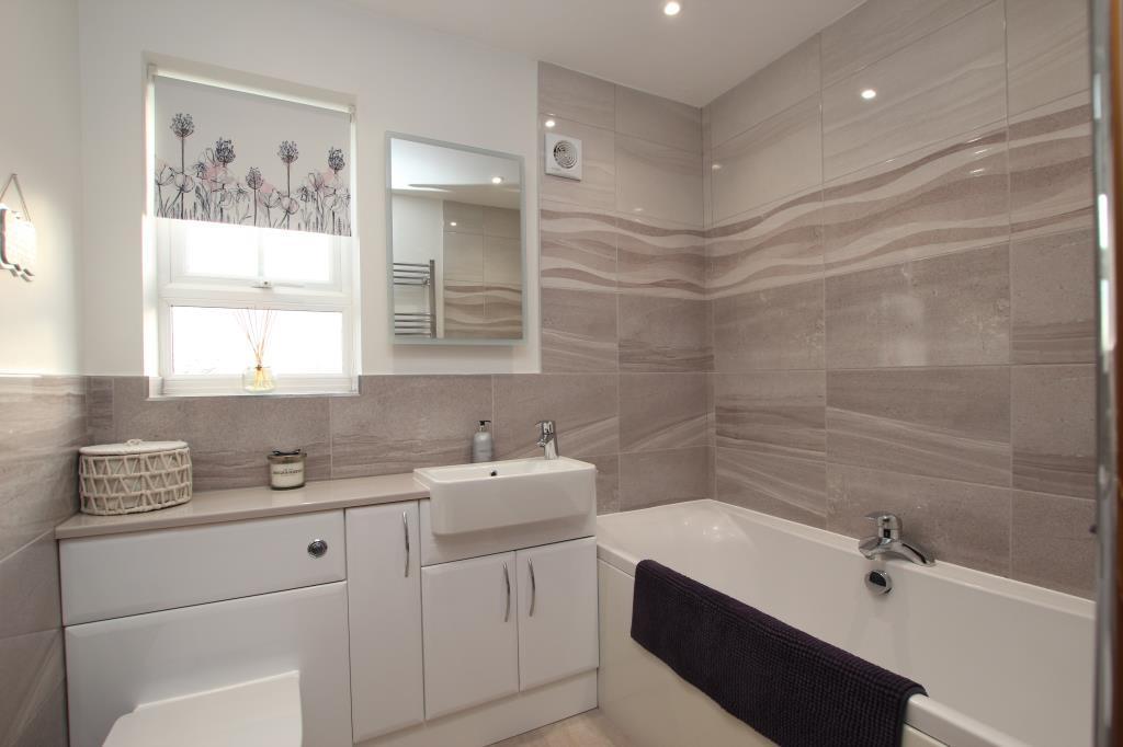 Bathroom.JPG