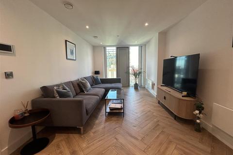 2 bedroom apartment for sale, Elizabeth Tower, 16 Silvercroft St, Manchester M15