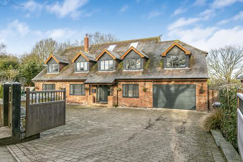 5 bedroom detached house for sale, New Park Road, Newgate Street, Hertford, SG13 8RF