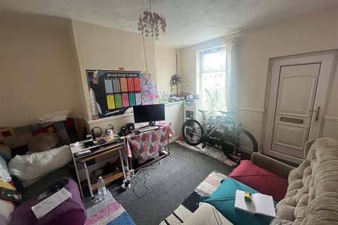 2 bedroom terraced house for sale, Broadway Street, Burton-On-Trent DE14