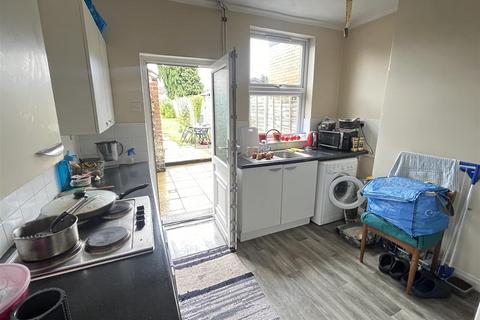 2 bedroom terraced house for sale, Broadway Street, Burton-On-Trent DE14