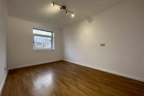 2 bedroom flat to rent, Harehill Road, Bridge of Don, Aberdeen, AB22