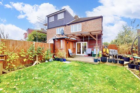 2 bedroom semi-detached house for sale, Enmore Road, Southall, UB1