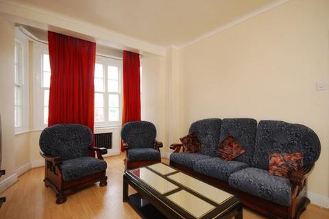 1 bedroom flat for sale, Forset Court, Edgware Road, London, W2