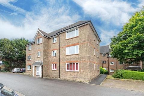 2 bedroom flat for sale, Granville Place, Elm Park Road, Pinner, HA5