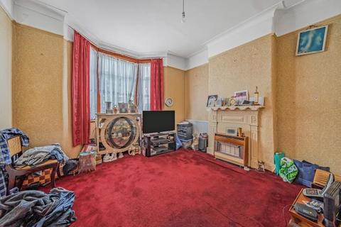 3 bedroom semi-detached house for sale, Tyndall Road, London, E10