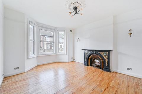 2 bedroom flat for sale, West Street, Bromley, London, BR1